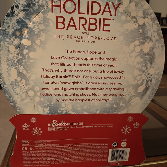 Mattel 2016 Holiday Barbie Collector Edition